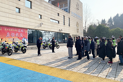 【春运进行时】尊龙凯时集团所属各企业开展春运首日工作